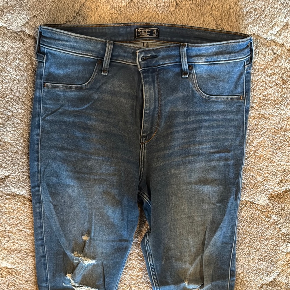 Women’s Abercrombie & fitch Blue Jeans